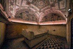 Roma - Parco archeologico delle Tombe della Via Latina